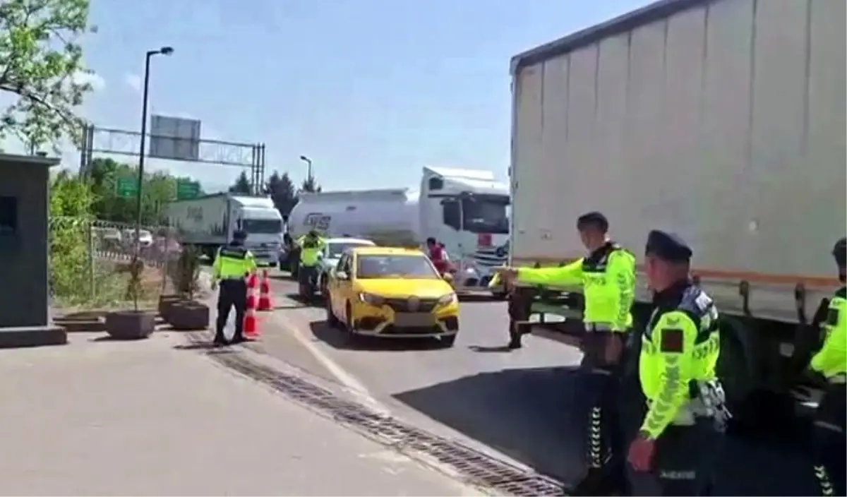 Sakarya’da Göçmen Kaçakçılığı Operasyonu