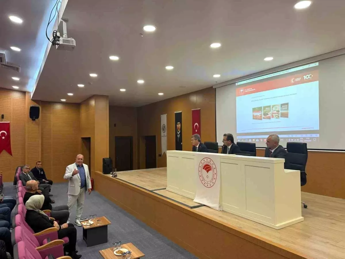 Salihli’de Kontratlı Ziraî Üretim Toplantısı