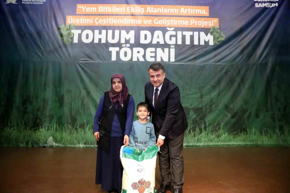 Samsun’da Çiftçilere Tohum Dağıtımı ve Ziraî Proje Tanıtımı