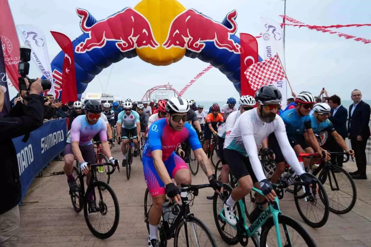 Samsun’da Gran Fondo Bisiklet Yarışları Başladı