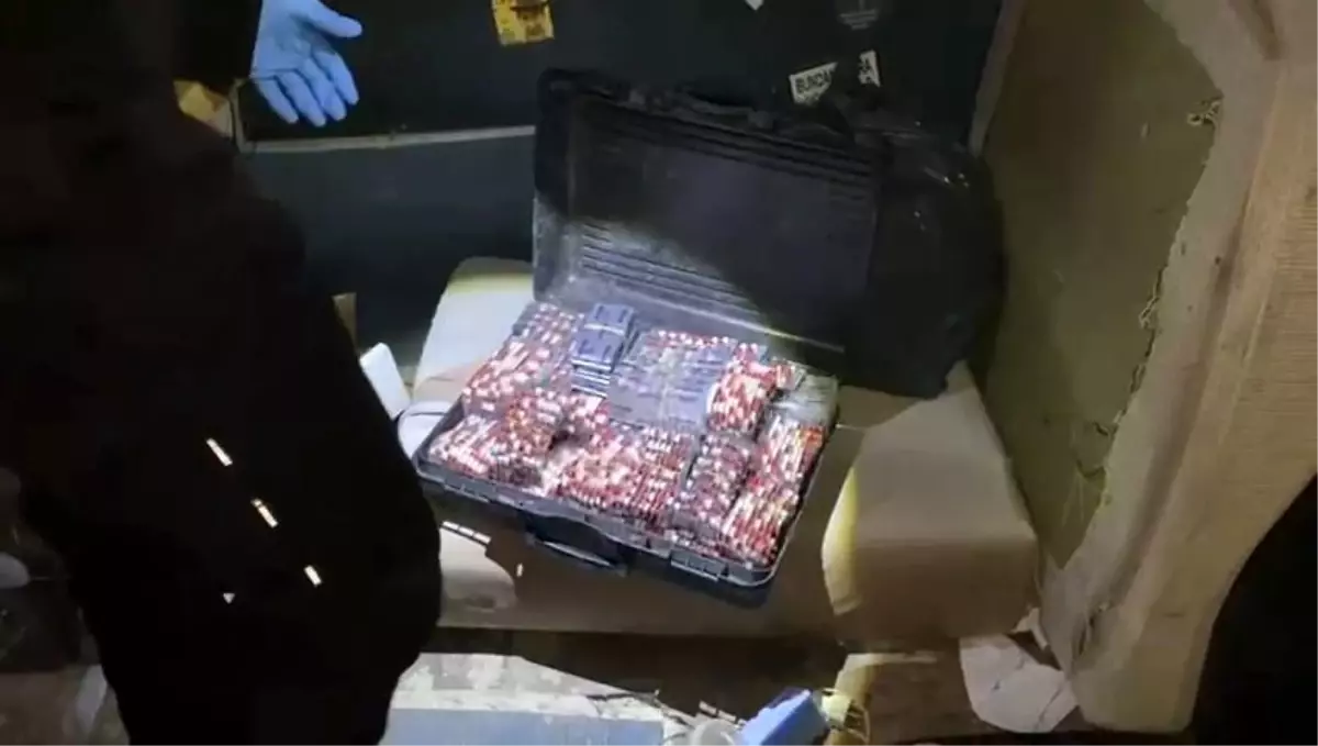 Samsun’da Uyuşturucu Operasyonu: 15 Bin Ecza Ele Geçirildi