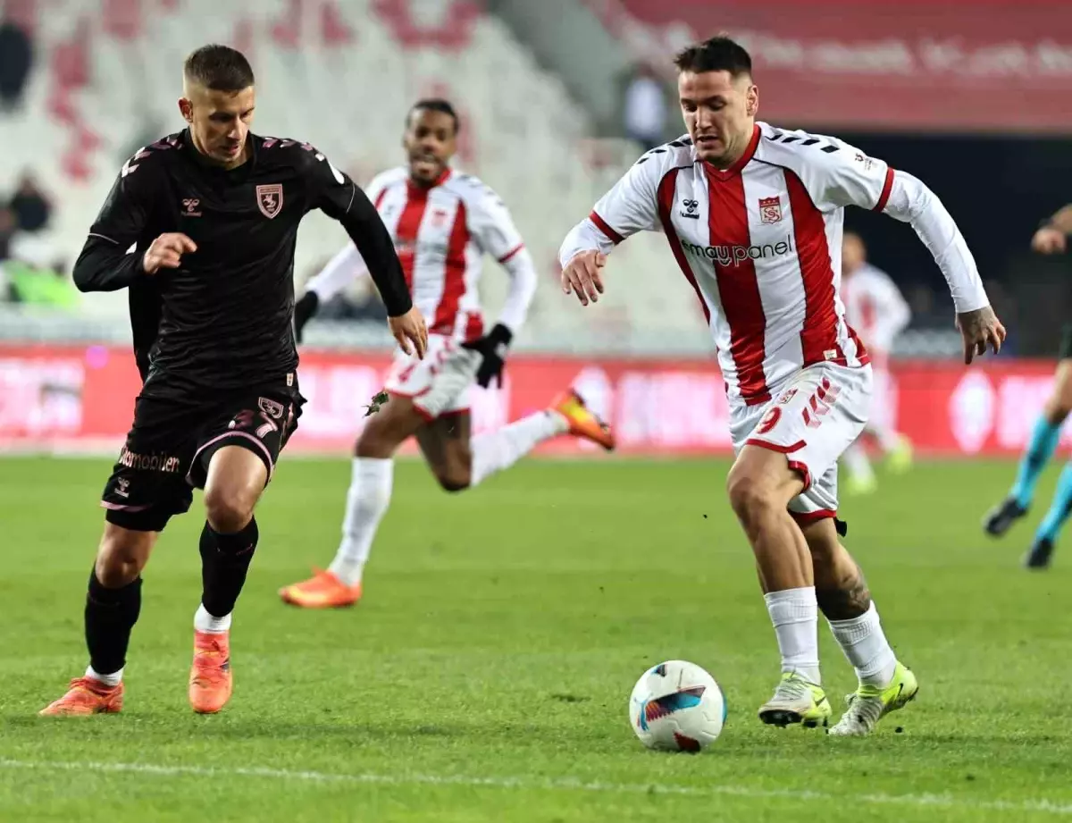 Samsunspor-Sivasspor Maçında VAR Jonas Hansen