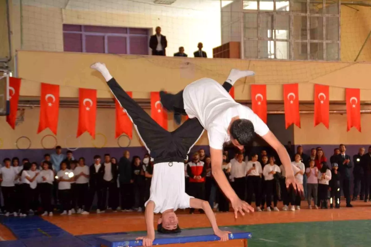 Sarıkamış’ta 19 Mayıs Coşkuyla Kutlandı