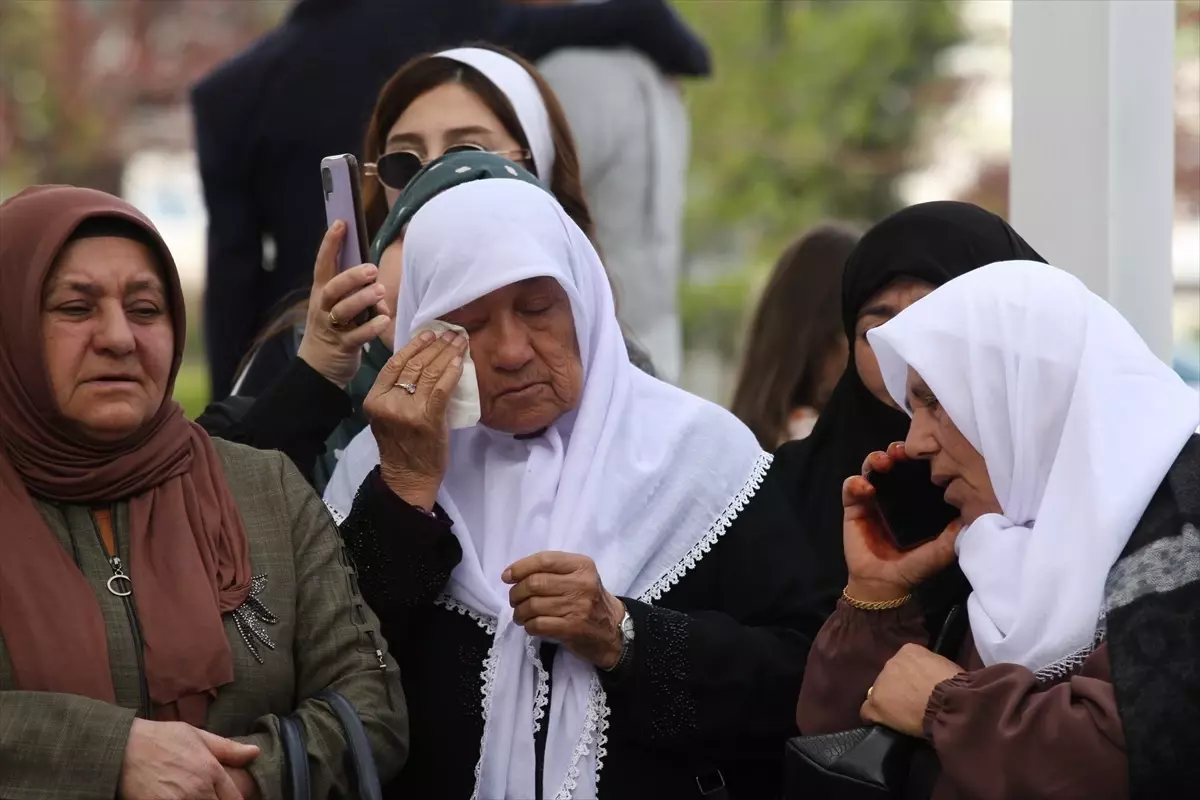 Şarkışla’da Hacı Adayları Uğurlandı