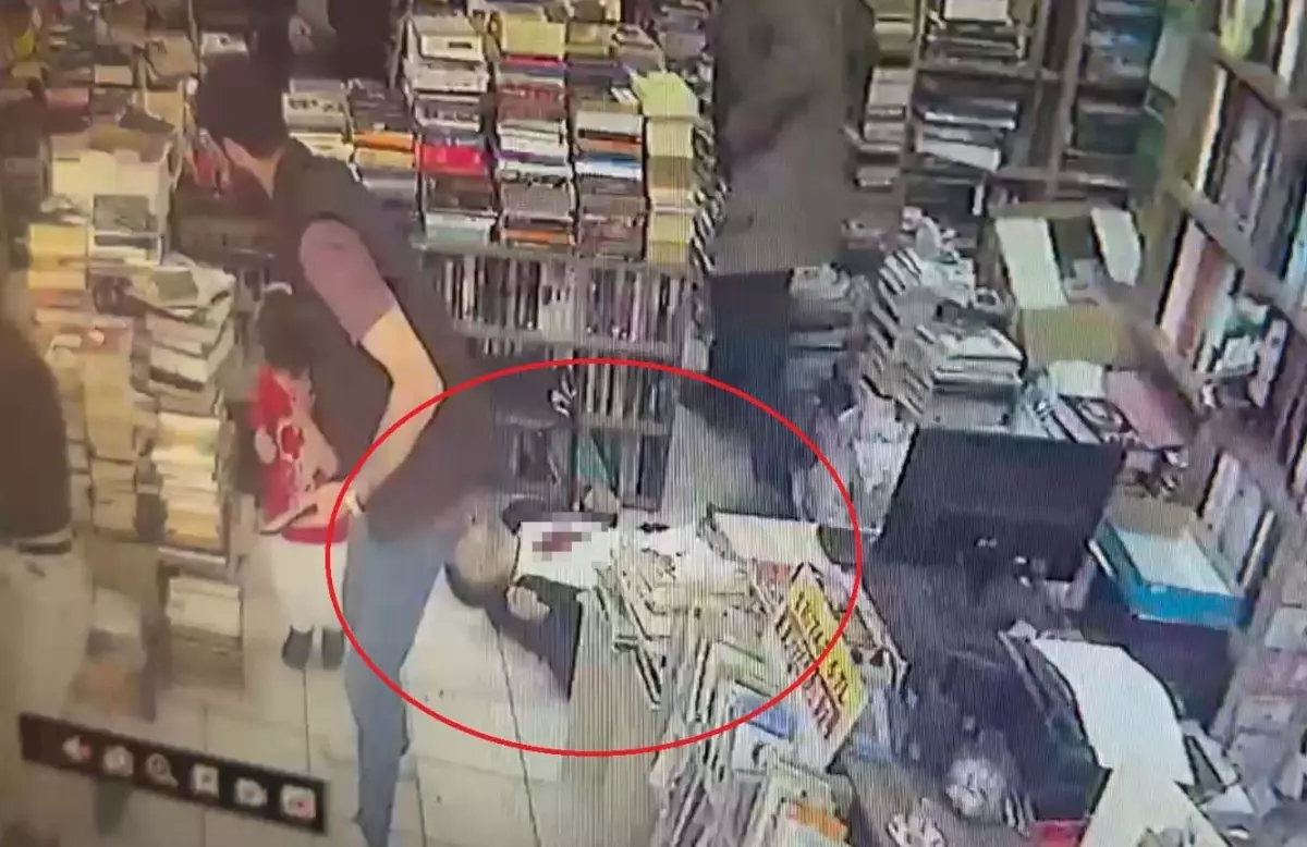 Silahlı Atak Güvenlik Kamerasında