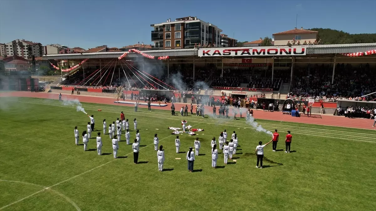 Sinop, Amasya, Tokat, Kastamonu, Çankırı ve Çorum’da 19 Mayıs kutlandı