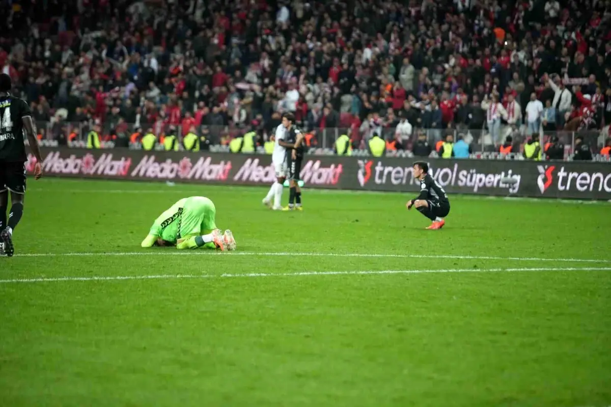 Sivasspor Ligden Düştü