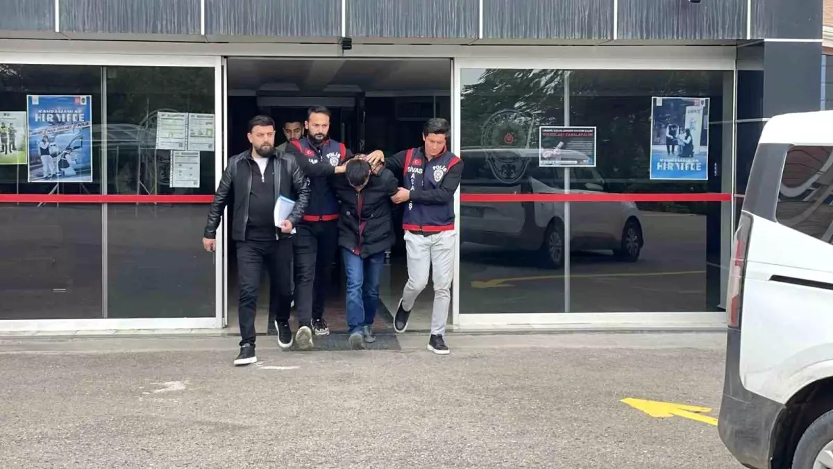 Sivas’ta Kardeş Cinayetinin Zanlısı Tutuklandı