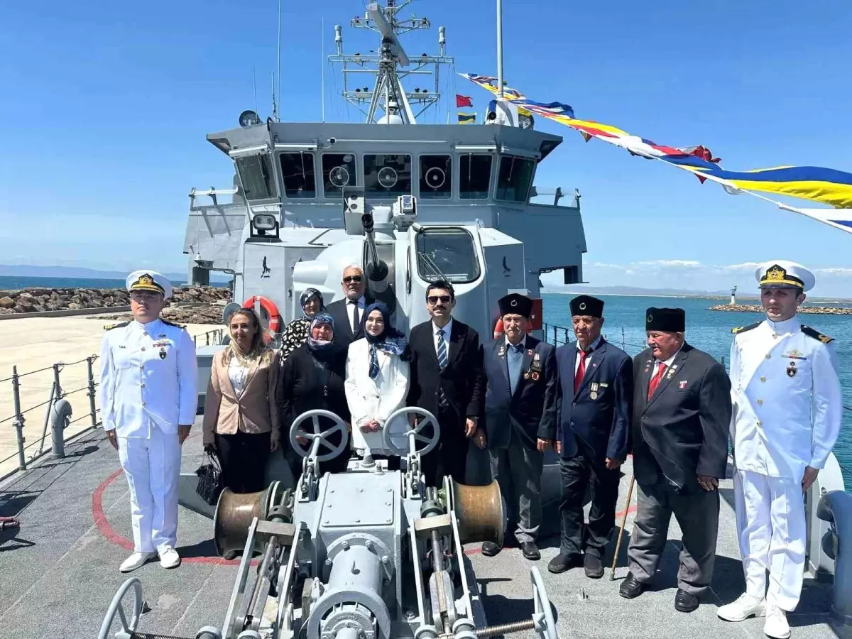 TCG Akçakoca Enez Limanı’nda Ziyarete Açıldı