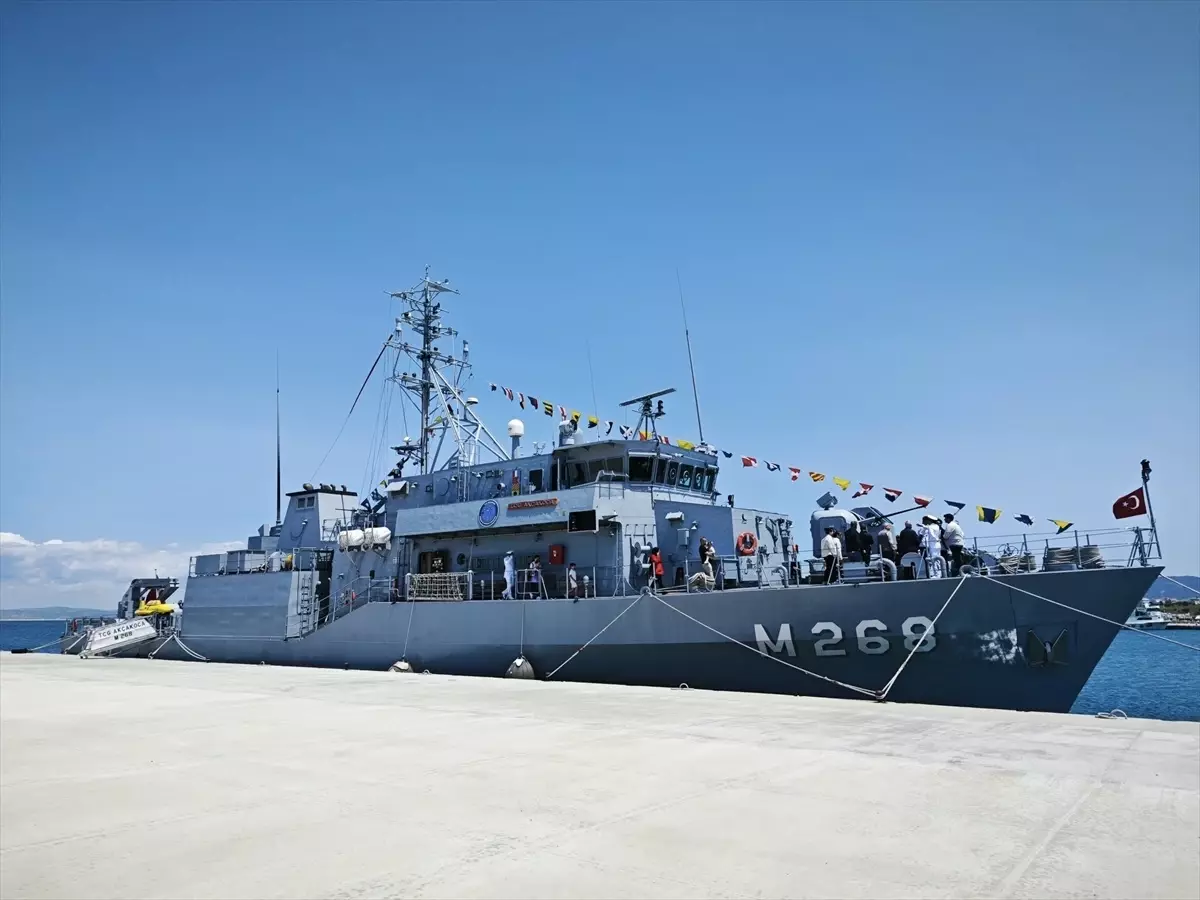 TCG Akçakoca Enez Limanı’nda Ziyarete Açıldı
