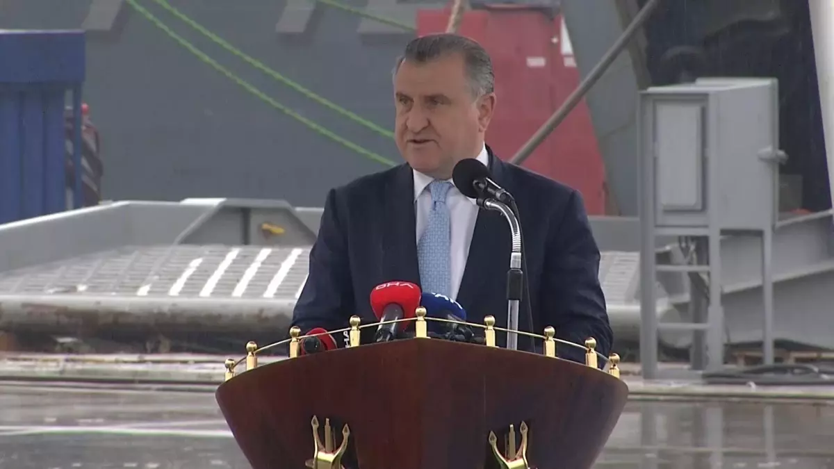 TCG Anadolu ile Gençler Samsun’a Yola Çıktı