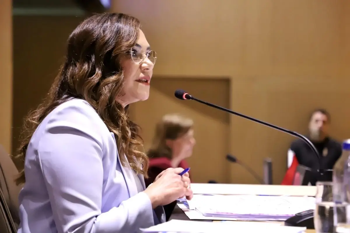 Tekirdağ’da Meclis Toplantısında Gergin Anlar: CHP’li Liderler Karşı Karşıya Geldi