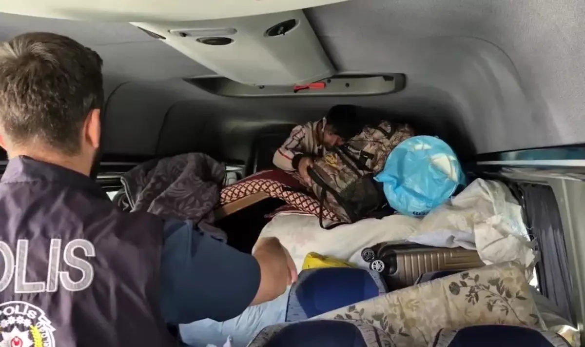 Tosya’da Sistemsiz Göçmen Yakalandı