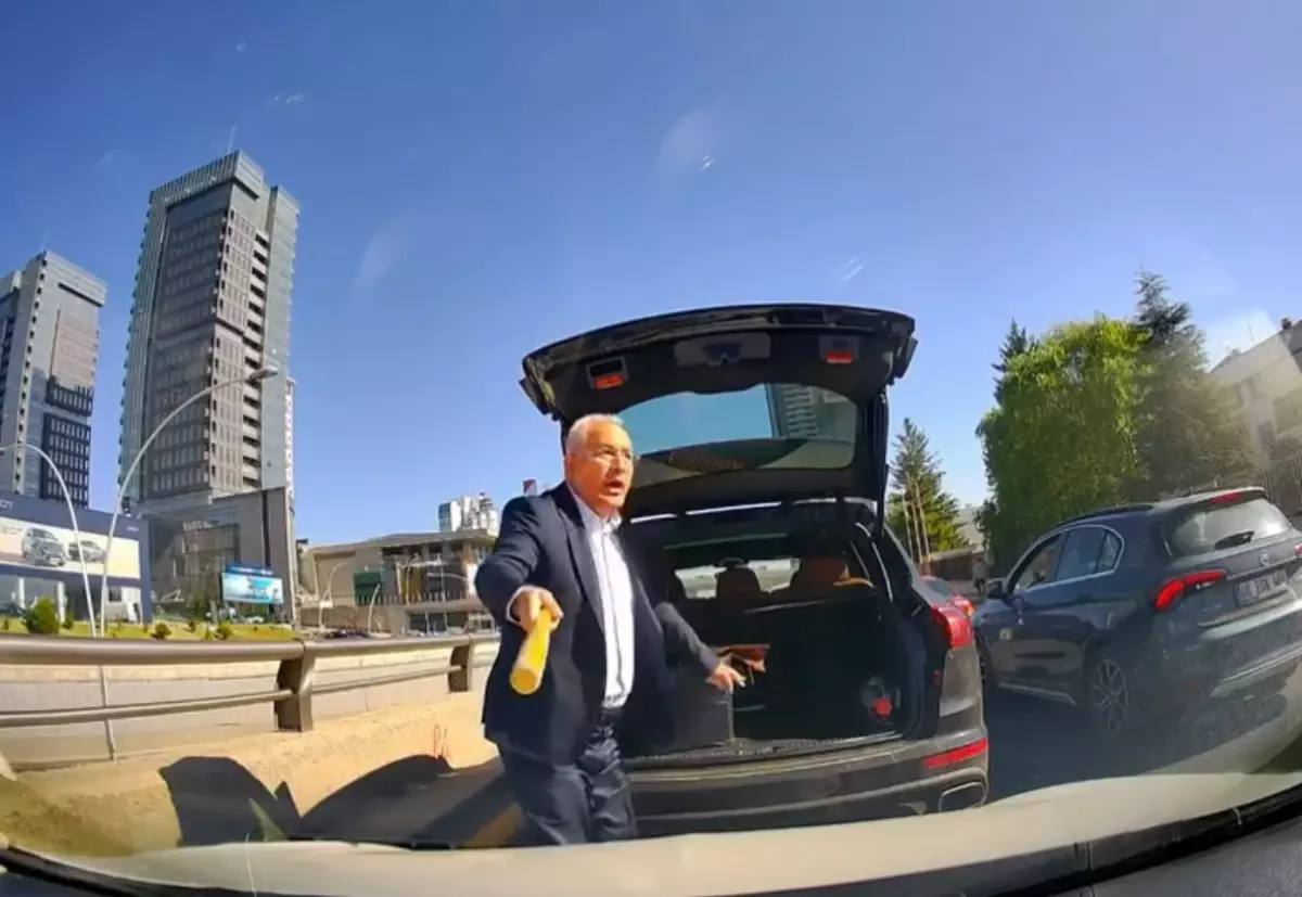 Trafik Tartışması Beyzbol Sopası ile Bitti