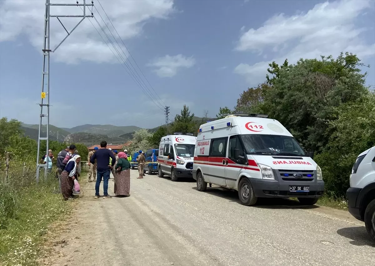 Traktörle Dönüş Yapan Çift Silahlı Atakta Öldürüldü