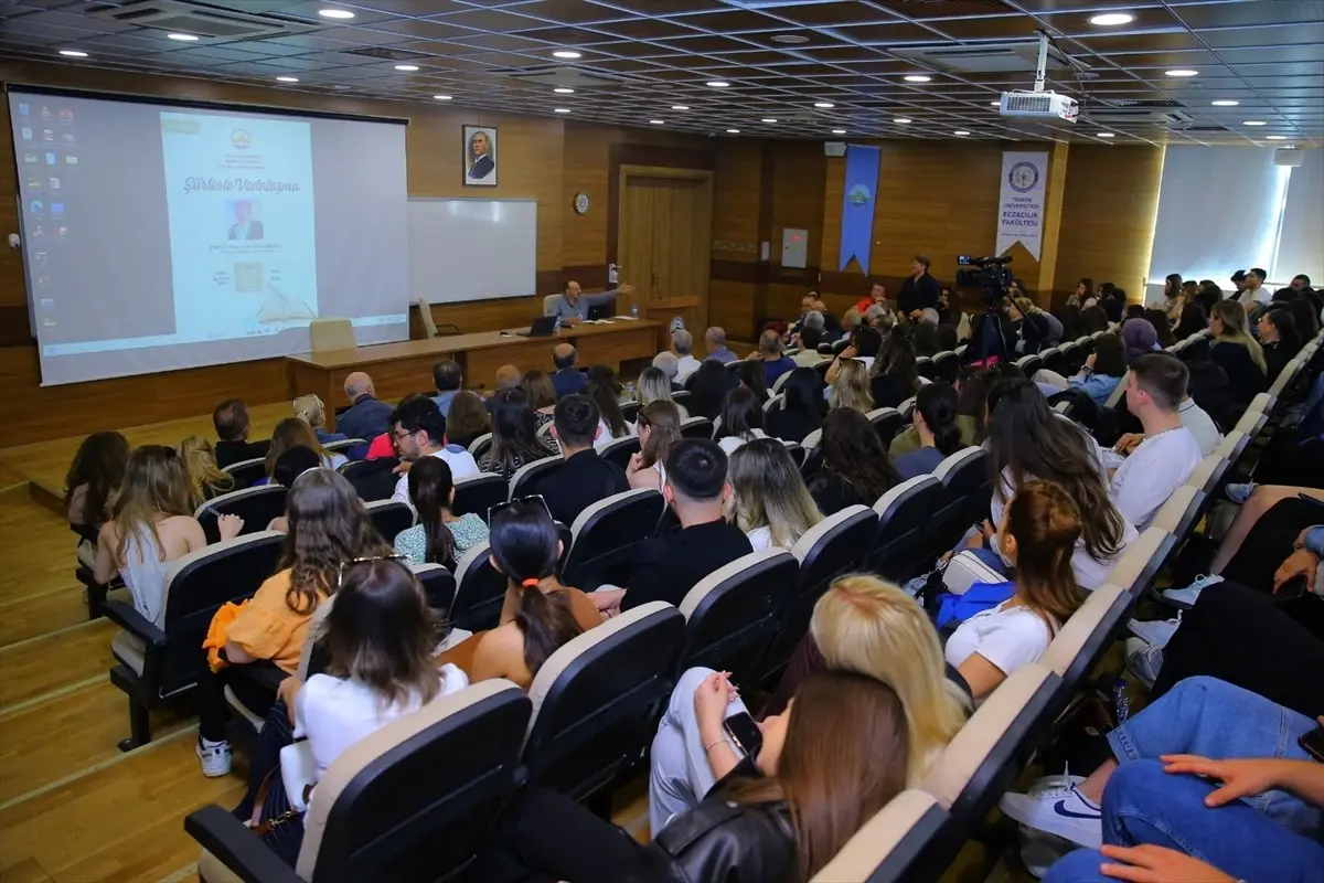Trakya Üniversitesi’nde Teşekkür Evrakları Dağıtıldı