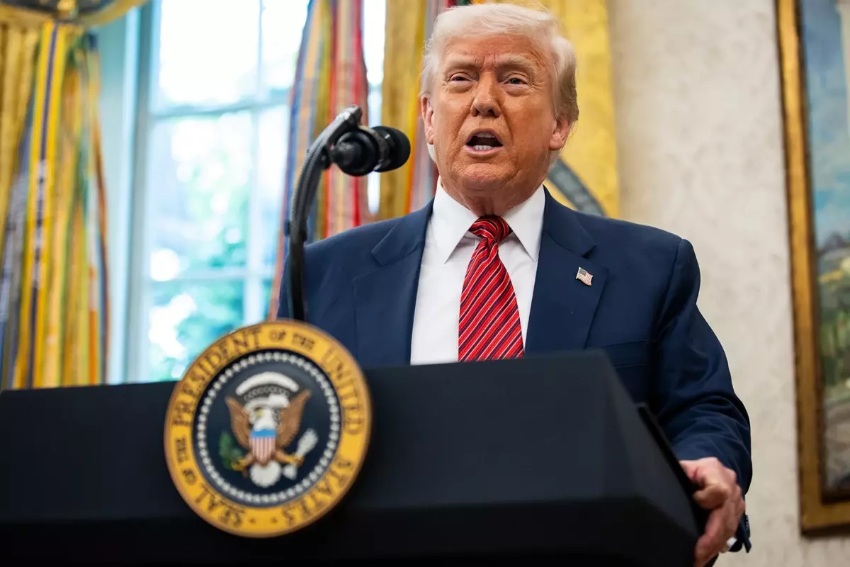 Trump ile Putin ortasındaki telefon görüşmesi başladı