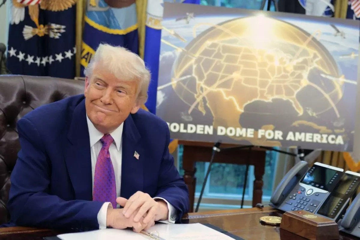Trump’tan 175 milyar dolarlık proje: Uzaydan bile gelse koruyacağız