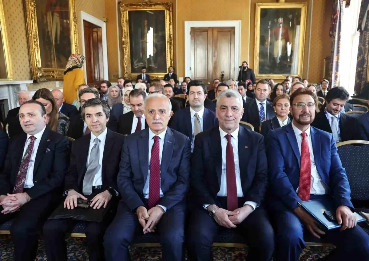 Türkiye-İngiltere Ekonomik Münasebetleri Güçleniyor