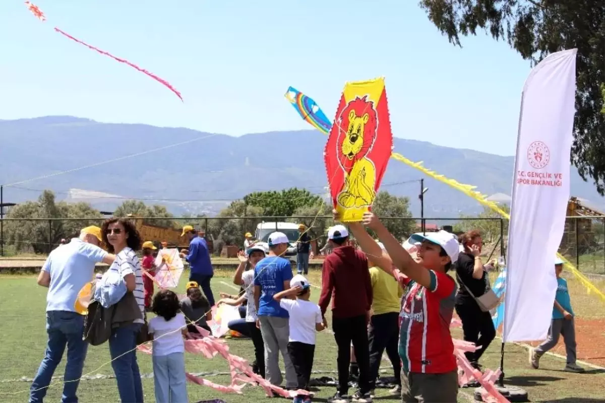 Uçurtma Şenliği Coşkusu