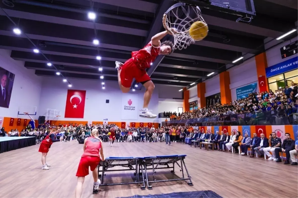 Ümraniye Spor Oyunları’nda Ödül Merasimi