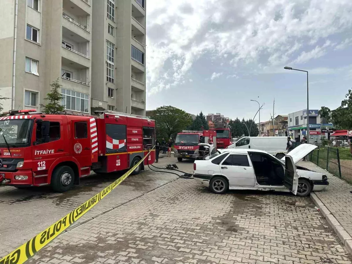 Uşak’ta Koca Konutu ve Araçları Yaktı