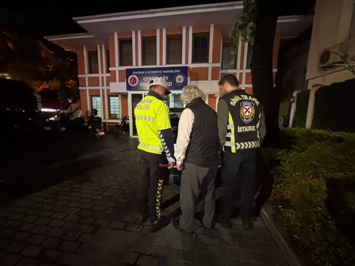 Üsküdar’da Otobüs Kazalara Neden Oldu