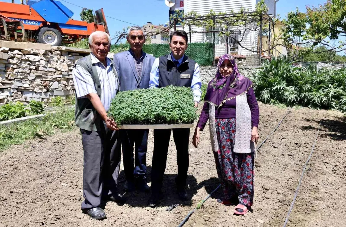 Vali Aygöl’den Tekin Çiftine Ziyaret
