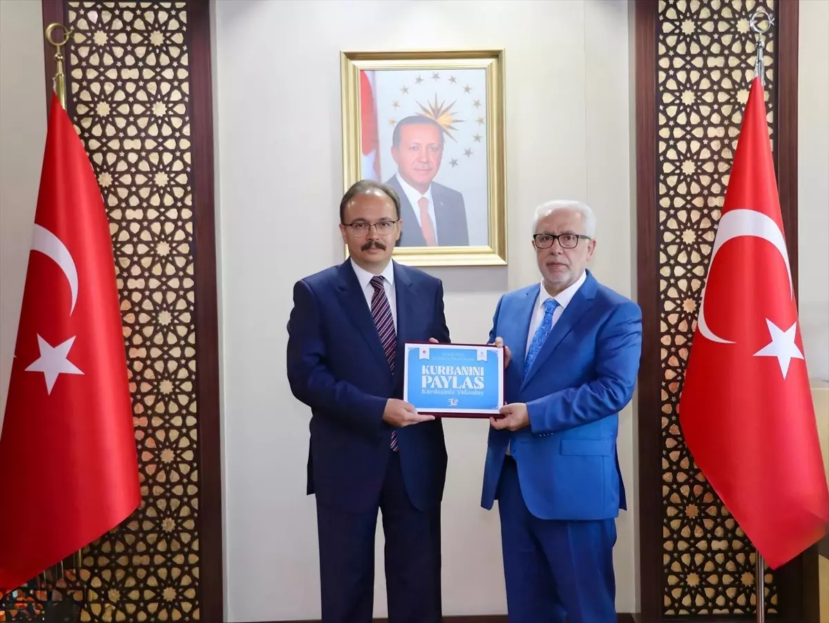 Vali Kızılkaya’dan Vekaletle Kurban Bağışı