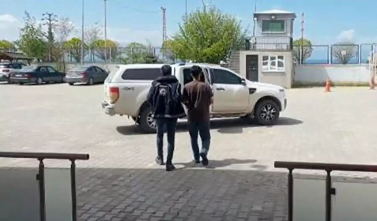 Van’da Göçmen Kaçakçılarına Operasyon