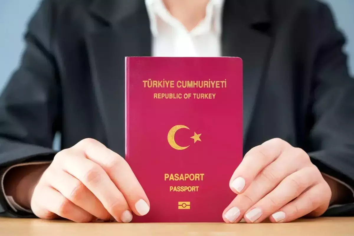 Yunanistan’da pasaport denetiminde yeni dönem! Kayıtlar 3 yıl saklanacak