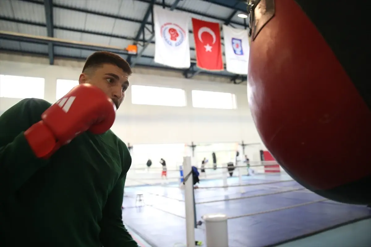 Yunus Emre Taşkın: Boks ve Sinemada Parlıyor