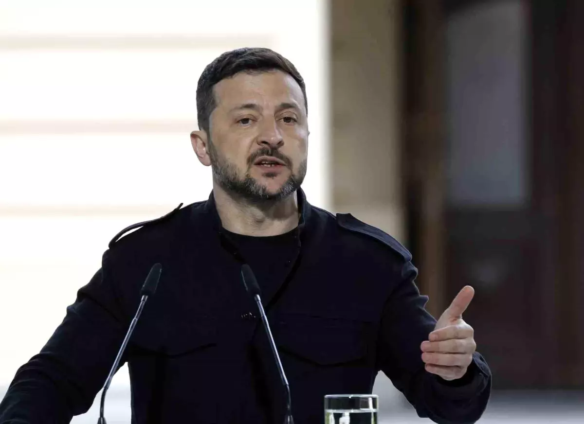 Zelenskiy: “Perşembe günü Putin’i Türkiye’de bekliyor olacağım”