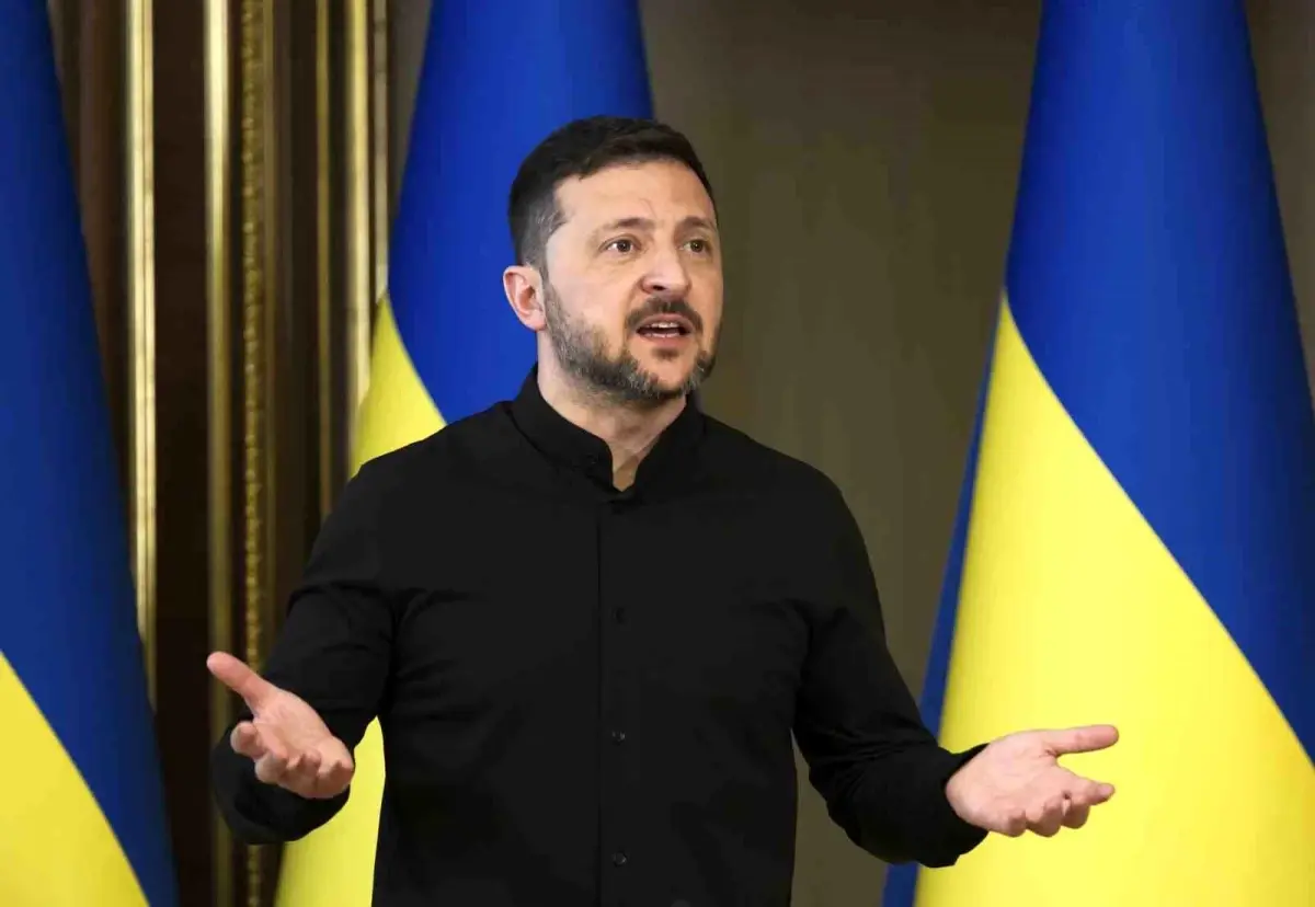 Zelenskiy: “Rusya ile savaşı sona erdirmek için her türlü formatta müzakereye hazır”