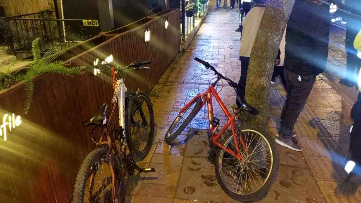 Zonguldak’ta Bisiklet Kazası: 16 Yaşındaki Çocuk Yaralandı
